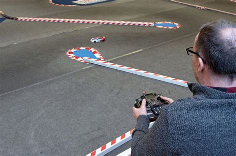 O Campeonato de Corrida de Carrinhos Remoto Controlados de 2018: Uma Jornada Inesperada de Kensuke Tanaka